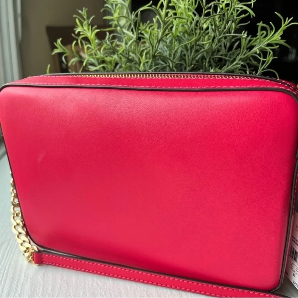 Michael Kors Jet Set Crossbody Bag Hot Pink Saffiano Leather NWT - Picture 5 of 6